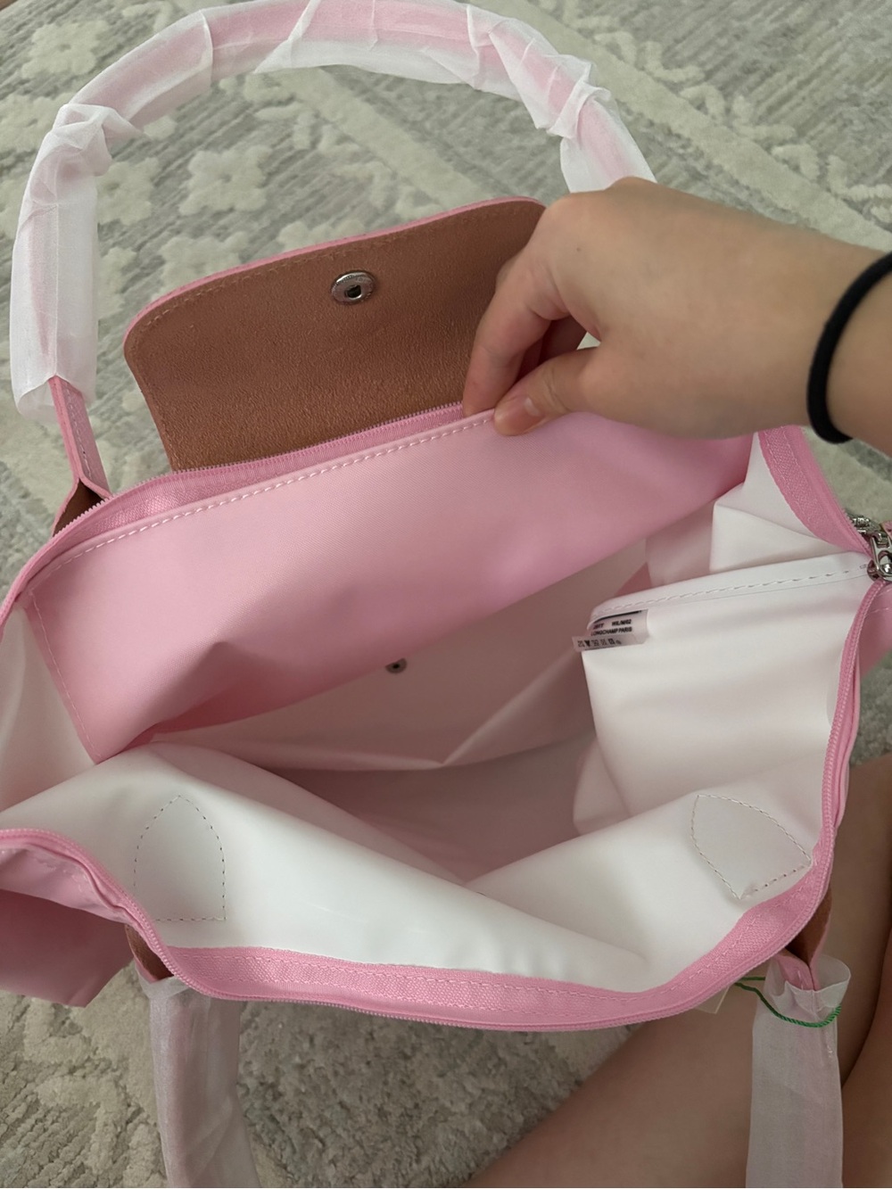 READ DESCRIPTION BEFORE PURCHASING pink tote bag - Picture 6 of 8